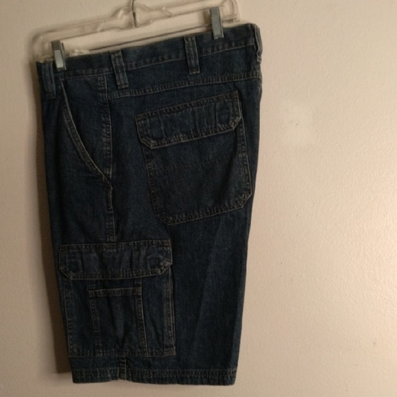 Men's Denim Cargo Shorts - Picture 4 of 6